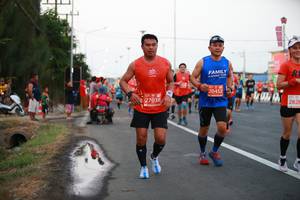 BIB: 20452, 27038, 2828
                            <button type="button" onclick="openModal(12255761)" class="btn btn-primary btn-sm float-right btn-popup" data-toggle="modal" data-target=".modal-high-quality">
                        <i class="fas fa-shopping-cart"></i> Add to Cart
                    </button>
                                            <button type="button" onclick="isThisMe(12255761, true)" class="btn btn-success btn-sm float-right btn-popup btn-isme hidden" data-toggle="tooltip" data-placement="bottom" title="นี่คือรูปของคุณใช่ไหม คลิกที่นี่เพื่อเอาเข้าอัลบั้ม">
                        <i class="fas fa-plus"></i> Add to album
                    </button>
                    <button type="button" onclick="isThisMe(12255761, false)" class="btn btn-warning btn-sm float-right btn-popup btn-isnotme hidden">
                        <i class="fas fa-ban"></i> Remove from album
                    </button>