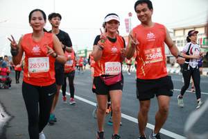 BIB: 25698, 28591, 28563
                            <button type="button" onclick="openModal(12527464)" class="btn btn-primary btn-sm float-right btn-popup" data-toggle="modal" data-target=".modal-high-quality">
                        <i class="fas fa-shopping-cart"></i> Add to Cart
                    </button>
                                            <button type="button" onclick="isThisMe(12527464, true)" class="btn btn-success btn-sm float-right btn-popup btn-isme hidden" data-toggle="tooltip" data-placement="bottom" title="นี่คือรูปของคุณใช่ไหม คลิกที่นี่เพื่อเอาเข้าอัลบั้ม">
                        <i class="fas fa-plus"></i> Add to album
                    </button>
                    <button type="button" onclick="isThisMe(12527464, false)" class="btn btn-warning btn-sm float-right btn-popup btn-isnotme hidden">
                        <i class="fas fa-ban"></i> Remove from album
                    </button>