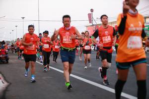 BIB: 21620
                            <button type="button" onclick="openModal(12250226)" class="btn btn-primary btn-sm float-right btn-popup" data-toggle="modal" data-target=".modal-high-quality">
                        <i class="fas fa-shopping-cart"></i> Add to Cart
                    </button>
                                            <button type="button" onclick="isThisMe(12250226, true)" class="btn btn-success btn-sm float-right btn-popup btn-isme hidden" data-toggle="tooltip" data-placement="bottom" title="นี่คือรูปของคุณใช่ไหม คลิกที่นี่เพื่อเอาเข้าอัลบั้ม">
                        <i class="fas fa-plus"></i> Add to album
                    </button>
                    <button type="button" onclick="isThisMe(12250226, false)" class="btn btn-warning btn-sm float-right btn-popup btn-isnotme hidden">
                        <i class="fas fa-ban"></i> Remove from album
                    </button>