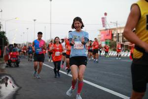 BIB: 23129
                            <button type="button" onclick="openModal(12528676)" class="btn btn-primary btn-sm float-right btn-popup" data-toggle="modal" data-target=".modal-high-quality">
                        <i class="fas fa-shopping-cart"></i> Add to Cart
                    </button>
                                            <button type="button" onclick="isThisMe(12528676, true)" class="btn btn-success btn-sm float-right btn-popup btn-isme hidden" data-toggle="tooltip" data-placement="bottom" title="นี่คือรูปของคุณใช่ไหม คลิกที่นี่เพื่อเอาเข้าอัลบั้ม">
                        <i class="fas fa-plus"></i> Add to album
                    </button>
                    <button type="button" onclick="isThisMe(12528676, false)" class="btn btn-warning btn-sm float-right btn-popup btn-isnotme hidden">
                        <i class="fas fa-ban"></i> Remove from album
                    </button>