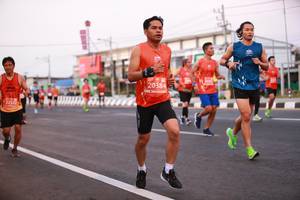 BIB: 20384
                            <button type="button" onclick="openModal(12248537)" class="btn btn-primary btn-sm float-right btn-popup" data-toggle="modal" data-target=".modal-high-quality">
                        <i class="fas fa-shopping-cart"></i> Add to Cart
                    </button>
                                            <button type="button" onclick="isThisMe(12248537, true)" class="btn btn-success btn-sm float-right btn-popup btn-isme hidden" data-toggle="tooltip" data-placement="bottom" title="นี่คือรูปของคุณใช่ไหม คลิกที่นี่เพื่อเอาเข้าอัลบั้ม">
                        <i class="fas fa-plus"></i> Add to album
                    </button>
                    <button type="button" onclick="isThisMe(12248537, false)" class="btn btn-warning btn-sm float-right btn-popup btn-isnotme hidden">
                        <i class="fas fa-ban"></i> Remove from album
                    </button>