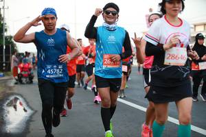 BIB: 28646, 2620, 2947, 45782
                            <button type="button" onclick="openModal(12530871)" class="btn btn-primary btn-sm float-right btn-popup" data-toggle="modal" data-target=".modal-high-quality">
                        <i class="fas fa-shopping-cart"></i> Add to Cart
                    </button>
                                            <button type="button" onclick="isThisMe(12530871, true)" class="btn btn-success btn-sm float-right btn-popup btn-isme hidden" data-toggle="tooltip" data-placement="bottom" title="นี่คือรูปของคุณใช่ไหม คลิกที่นี่เพื่อเอาเข้าอัลบั้ม">
                        <i class="fas fa-plus"></i> Add to album
                    </button>
                    <button type="button" onclick="isThisMe(12530871, false)" class="btn btn-warning btn-sm float-right btn-popup btn-isnotme hidden">
                        <i class="fas fa-ban"></i> Remove from album
                    </button>