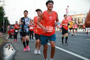 BIB: 41847, 21967
                            <button type="button" onclick="openModal(12533065)" class="btn btn-primary btn-sm float-right btn-popup" data-toggle="modal" data-target=".modal-high-quality">
                        <i class="fas fa-shopping-cart"></i> Add to Cart
                    </button>
                                            <button type="button" onclick="isThisMe(12533065, true)" class="btn btn-success btn-sm float-right btn-popup btn-isme hidden" data-toggle="tooltip" data-placement="bottom" title="นี่คือรูปของคุณใช่ไหม คลิกที่นี่เพื่อเอาเข้าอัลบั้ม">
                        <i class="fas fa-plus"></i> Add to album
                    </button>
                    <button type="button" onclick="isThisMe(12533065, false)" class="btn btn-warning btn-sm float-right btn-popup btn-isnotme hidden">
                        <i class="fas fa-ban"></i> Remove from album
                    </button>