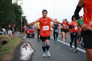 BIB: 24937, 4499
                            <button type="button" onclick="openModal(12527147)" class="btn btn-primary btn-sm float-right btn-popup" data-toggle="modal" data-target=".modal-high-quality">
                        <i class="fas fa-shopping-cart"></i> Add to Cart
                    </button>
                                            <button type="button" onclick="isThisMe(12527147, true)" class="btn btn-success btn-sm float-right btn-popup btn-isme hidden" data-toggle="tooltip" data-placement="bottom" title="นี่คือรูปของคุณใช่ไหม คลิกที่นี่เพื่อเอาเข้าอัลบั้ม">
                        <i class="fas fa-plus"></i> Add to album
                    </button>
                    <button type="button" onclick="isThisMe(12527147, false)" class="btn btn-warning btn-sm float-right btn-popup btn-isnotme hidden">
                        <i class="fas fa-ban"></i> Remove from album
                    </button>
