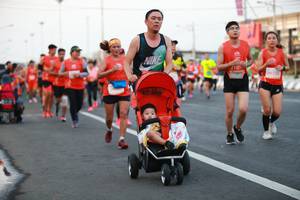BIB: 2105
                            <button type="button" onclick="openModal(12531371)" class="btn btn-primary btn-sm float-right btn-popup" data-toggle="modal" data-target=".modal-high-quality">
                        <i class="fas fa-shopping-cart"></i> Add to Cart
                    </button>
                                            <button type="button" onclick="isThisMe(12531371, true)" class="btn btn-success btn-sm float-right btn-popup btn-isme hidden" data-toggle="tooltip" data-placement="bottom" title="นี่คือรูปของคุณใช่ไหม คลิกที่นี่เพื่อเอาเข้าอัลบั้ม">
                        <i class="fas fa-plus"></i> Add to album
                    </button>
                    <button type="button" onclick="isThisMe(12531371, false)" class="btn btn-warning btn-sm float-right btn-popup btn-isnotme hidden">
                        <i class="fas fa-ban"></i> Remove from album
                    </button>