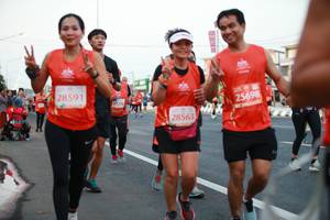 BIB: 28591, 25698, 28563
                            <button type="button" onclick="openModal(12527486)" class="btn btn-primary btn-sm float-right btn-popup" data-toggle="modal" data-target=".modal-high-quality">
                        <i class="fas fa-shopping-cart"></i> Add to Cart
                    </button>
                                            <button type="button" onclick="isThisMe(12527486, true)" class="btn btn-success btn-sm float-right btn-popup btn-isme hidden" data-toggle="tooltip" data-placement="bottom" title="นี่คือรูปของคุณใช่ไหม คลิกที่นี่เพื่อเอาเข้าอัลบั้ม">
                        <i class="fas fa-plus"></i> Add to album
                    </button>
                    <button type="button" onclick="isThisMe(12527486, false)" class="btn btn-warning btn-sm float-right btn-popup btn-isnotme hidden">
                        <i class="fas fa-ban"></i> Remove from album
                    </button>