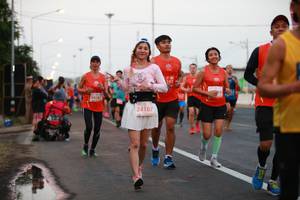 BIB: 101, 2438, 24107
                            <button type="button" onclick="openModal(12525992)" class="btn btn-primary btn-sm float-right btn-popup" data-toggle="modal" data-target=".modal-high-quality">
                        <i class="fas fa-shopping-cart"></i> Add to Cart
                    </button>
                                            <button type="button" onclick="isThisMe(12525992, true)" class="btn btn-success btn-sm float-right btn-popup btn-isme hidden" data-toggle="tooltip" data-placement="bottom" title="นี่คือรูปของคุณใช่ไหม คลิกที่นี่เพื่อเอาเข้าอัลบั้ม">
                        <i class="fas fa-plus"></i> Add to album
                    </button>
                    <button type="button" onclick="isThisMe(12525992, false)" class="btn btn-warning btn-sm float-right btn-popup btn-isnotme hidden">
                        <i class="fas fa-ban"></i> Remove from album
                    </button>