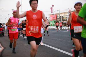 BIB: 25924, 23147, 21330
                            <button type="button" onclick="openModal(12251348)" class="btn btn-primary btn-sm float-right btn-popup" data-toggle="modal" data-target=".modal-high-quality">
                        <i class="fas fa-shopping-cart"></i> Add to Cart
                    </button>
                                            <button type="button" onclick="isThisMe(12251348, true)" class="btn btn-success btn-sm float-right btn-popup btn-isme hidden" data-toggle="tooltip" data-placement="bottom" title="นี่คือรูปของคุณใช่ไหม คลิกที่นี่เพื่อเอาเข้าอัลบั้ม">
                        <i class="fas fa-plus"></i> Add to album
                    </button>
                    <button type="button" onclick="isThisMe(12251348, false)" class="btn btn-warning btn-sm float-right btn-popup btn-isnotme hidden">
                        <i class="fas fa-ban"></i> Remove from album
                    </button>