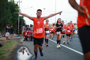 BIB: 27641, 28154, 0265, 3002
                            <button type="button" onclick="openModal(12529443)" class="btn btn-primary btn-sm float-right btn-popup" data-toggle="modal" data-target=".modal-high-quality">
                        <i class="fas fa-shopping-cart"></i> Add to Cart
                    </button>
                                            <button type="button" onclick="isThisMe(12529443, true)" class="btn btn-success btn-sm float-right btn-popup btn-isme hidden" data-toggle="tooltip" data-placement="bottom" title="นี่คือรูปของคุณใช่ไหม คลิกที่นี่เพื่อเอาเข้าอัลบั้ม">
                        <i class="fas fa-plus"></i> Add to album
                    </button>
                    <button type="button" onclick="isThisMe(12529443, false)" class="btn btn-warning btn-sm float-right btn-popup btn-isnotme hidden">
                        <i class="fas fa-ban"></i> Remove from album
                    </button>