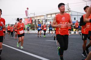 BIB: 1222, 24773, 208
                            <button type="button" onclick="openModal(12249516)" class="btn btn-primary btn-sm float-right btn-popup" data-toggle="modal" data-target=".modal-high-quality">
                        <i class="fas fa-shopping-cart"></i> Add to Cart
                    </button>
                                            <button type="button" onclick="isThisMe(12249516, true)" class="btn btn-success btn-sm float-right btn-popup btn-isme hidden" data-toggle="tooltip" data-placement="bottom" title="นี่คือรูปของคุณใช่ไหม คลิกที่นี่เพื่อเอาเข้าอัลบั้ม">
                        <i class="fas fa-plus"></i> Add to album
                    </button>
                    <button type="button" onclick="isThisMe(12249516, false)" class="btn btn-warning btn-sm float-right btn-popup btn-isnotme hidden">
                        <i class="fas fa-ban"></i> Remove from album
                    </button>