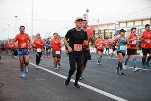 BIB: 22319, 81424
                            <button type="button" onclick="openModal(12254289)" class="btn btn-primary btn-sm float-right btn-popup" data-toggle="modal" data-target=".modal-high-quality">
                        <i class="fas fa-shopping-cart"></i> Add to Cart
                    </button>
                                            <button type="button" onclick="isThisMe(12254289, true)" class="btn btn-success btn-sm float-right btn-popup btn-isme hidden" data-toggle="tooltip" data-placement="bottom" title="นี่คือรูปของคุณใช่ไหม คลิกที่นี่เพื่อเอาเข้าอัลบั้ม">
                        <i class="fas fa-plus"></i> Add to album
                    </button>
                    <button type="button" onclick="isThisMe(12254289, false)" class="btn btn-warning btn-sm float-right btn-popup btn-isnotme hidden">
                        <i class="fas fa-ban"></i> Remove from album
                    </button>
