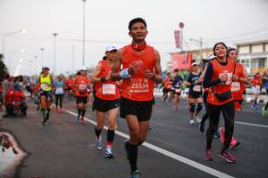 BIB: 25534, 24083, 3906
                            <button type="button" onclick="openModal(12252822)" class="btn btn-primary btn-sm float-right btn-popup" data-toggle="modal" data-target=".modal-high-quality">
                        <i class="fas fa-shopping-cart"></i> Add to Cart
                    </button>
                                            <button type="button" onclick="isThisMe(12252822, true)" class="btn btn-success btn-sm float-right btn-popup btn-isme hidden" data-toggle="tooltip" data-placement="bottom" title="นี่คือรูปของคุณใช่ไหม คลิกที่นี่เพื่อเอาเข้าอัลบั้ม">
                        <i class="fas fa-plus"></i> Add to album
                    </button>
                    <button type="button" onclick="isThisMe(12252822, false)" class="btn btn-warning btn-sm float-right btn-popup btn-isnotme hidden">
                        <i class="fas fa-ban"></i> Remove from album
                    </button>