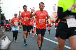 BIB: 83215, 2820, 3829
                            <button type="button" onclick="openModal(12526973)" class="btn btn-primary btn-sm float-right btn-popup" data-toggle="modal" data-target=".modal-high-quality">
                        <i class="fas fa-shopping-cart"></i> Add to Cart
                    </button>
                                            <button type="button" onclick="isThisMe(12526973, true)" class="btn btn-success btn-sm float-right btn-popup btn-isme hidden" data-toggle="tooltip" data-placement="bottom" title="นี่คือรูปของคุณใช่ไหม คลิกที่นี่เพื่อเอาเข้าอัลบั้ม">
                        <i class="fas fa-plus"></i> Add to album
                    </button>
                    <button type="button" onclick="isThisMe(12526973, false)" class="btn btn-warning btn-sm float-right btn-popup btn-isnotme hidden">
                        <i class="fas fa-ban"></i> Remove from album
                    </button>