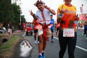 BIB: 6850, 23335
                            <button type="button" onclick="openModal(12255711)" class="btn btn-primary btn-sm float-right btn-popup" data-toggle="modal" data-target=".modal-high-quality">
                        <i class="fas fa-shopping-cart"></i> Add to Cart
                    </button>
                                            <button type="button" onclick="isThisMe(12255711, true)" class="btn btn-success btn-sm float-right btn-popup btn-isme hidden" data-toggle="tooltip" data-placement="bottom" title="นี่คือรูปของคุณใช่ไหม คลิกที่นี่เพื่อเอาเข้าอัลบั้ม">
                        <i class="fas fa-plus"></i> Add to album
                    </button>
                    <button type="button" onclick="isThisMe(12255711, false)" class="btn btn-warning btn-sm float-right btn-popup btn-isnotme hidden">
                        <i class="fas fa-ban"></i> Remove from album
                    </button>