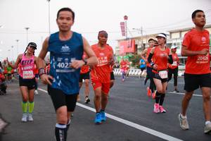 BIB: 402, 22466, 20426, 28435, 23951
                            <button type="button" onclick="openModal(12251025)" class="btn btn-primary btn-sm float-right btn-popup" data-toggle="modal" data-target=".modal-high-quality">
                        <i class="fas fa-shopping-cart"></i> Add to Cart
                    </button>
                                            <button type="button" onclick="isThisMe(12251025, true)" class="btn btn-success btn-sm float-right btn-popup btn-isme hidden" data-toggle="tooltip" data-placement="bottom" title="นี่คือรูปของคุณใช่ไหม คลิกที่นี่เพื่อเอาเข้าอัลบั้ม">
                        <i class="fas fa-plus"></i> Add to album
                    </button>
                    <button type="button" onclick="isThisMe(12251025, false)" class="btn btn-warning btn-sm float-right btn-popup btn-isnotme hidden">
                        <i class="fas fa-ban"></i> Remove from album
                    </button>