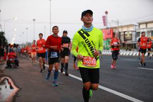BIB: 4442, 26035
                            <button type="button" onclick="openModal(12251787)" class="btn btn-primary btn-sm float-right btn-popup" data-toggle="modal" data-target=".modal-high-quality">
                        <i class="fas fa-shopping-cart"></i> Add to Cart
                    </button>
                                            <button type="button" onclick="isThisMe(12251787, true)" class="btn btn-success btn-sm float-right btn-popup btn-isme hidden" data-toggle="tooltip" data-placement="bottom" title="นี่คือรูปของคุณใช่ไหม คลิกที่นี่เพื่อเอาเข้าอัลบั้ม">
                        <i class="fas fa-plus"></i> Add to album
                    </button>
                    <button type="button" onclick="isThisMe(12251787, false)" class="btn btn-warning btn-sm float-right btn-popup btn-isnotme hidden">
                        <i class="fas fa-ban"></i> Remove from album
                    </button>