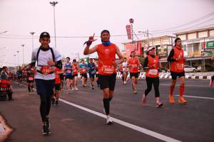 BIB: 271110, 26061, 1301
                            <button type="button" onclick="openModal(12247233)" class="btn btn-primary btn-sm float-right btn-popup" data-toggle="modal" data-target=".modal-high-quality">
                        <i class="fas fa-shopping-cart"></i> Add to Cart
                    </button>
                                            <button type="button" onclick="isThisMe(12247233, true)" class="btn btn-success btn-sm float-right btn-popup btn-isme hidden" data-toggle="tooltip" data-placement="bottom" title="นี่คือรูปของคุณใช่ไหม คลิกที่นี่เพื่อเอาเข้าอัลบั้ม">
                        <i class="fas fa-plus"></i> Add to album
                    </button>
                    <button type="button" onclick="isThisMe(12247233, false)" class="btn btn-warning btn-sm float-right btn-popup btn-isnotme hidden">
                        <i class="fas fa-ban"></i> Remove from album
                    </button>