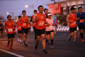 BIB: 26394, 25770, 70143, 26347, 28880, 23716
                            <button type="button" onclick="openModal(12243007)" class="btn btn-primary btn-sm float-right btn-popup" data-toggle="modal" data-target=".modal-high-quality">
                        <i class="fas fa-shopping-cart"></i> Add to Cart
                    </button>
                                            <button type="button" onclick="isThisMe(12243007, true)" class="btn btn-success btn-sm float-right btn-popup btn-isme hidden" data-toggle="tooltip" data-placement="bottom" title="นี่คือรูปของคุณใช่ไหม คลิกที่นี่เพื่อเอาเข้าอัลบั้ม">
                        <i class="fas fa-plus"></i> Add to album
                    </button>
                    <button type="button" onclick="isThisMe(12243007, false)" class="btn btn-warning btn-sm float-right btn-popup btn-isnotme hidden">
                        <i class="fas fa-ban"></i> Remove from album
                    </button>