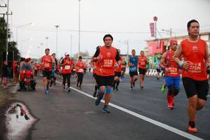 BIB: 27542, 27596, 0917
                            <button type="button" onclick="openModal(12255772)" class="btn btn-primary btn-sm float-right btn-popup" data-toggle="modal" data-target=".modal-high-quality">
                        <i class="fas fa-shopping-cart"></i> Add to Cart
                    </button>
                                            <button type="button" onclick="isThisMe(12255772, true)" class="btn btn-success btn-sm float-right btn-popup btn-isme hidden" data-toggle="tooltip" data-placement="bottom" title="นี่คือรูปของคุณใช่ไหม คลิกที่นี่เพื่อเอาเข้าอัลบั้ม">
                        <i class="fas fa-plus"></i> Add to album
                    </button>
                    <button type="button" onclick="isThisMe(12255772, false)" class="btn btn-warning btn-sm float-right btn-popup btn-isnotme hidden">
                        <i class="fas fa-ban"></i> Remove from album
                    </button>