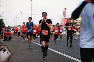 BIB: 2046, 45164, 25926
                            <button type="button" onclick="openModal(12253250)" class="btn btn-primary btn-sm float-right btn-popup" data-toggle="modal" data-target=".modal-high-quality">
                        <i class="fas fa-shopping-cart"></i> Add to Cart
                    </button>
                                            <button type="button" onclick="isThisMe(12253250, true)" class="btn btn-success btn-sm float-right btn-popup btn-isme hidden" data-toggle="tooltip" data-placement="bottom" title="นี่คือรูปของคุณใช่ไหม คลิกที่นี่เพื่อเอาเข้าอัลบั้ม">
                        <i class="fas fa-plus"></i> Add to album
                    </button>
                    <button type="button" onclick="isThisMe(12253250, false)" class="btn btn-warning btn-sm float-right btn-popup btn-isnotme hidden">
                        <i class="fas fa-ban"></i> Remove from album
                    </button>