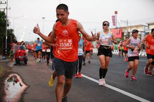 BIB: 28098, 25587, 276
                            <button type="button" onclick="openModal(12252999)" class="btn btn-primary btn-sm float-right btn-popup" data-toggle="modal" data-target=".modal-high-quality">
                        <i class="fas fa-shopping-cart"></i> Add to Cart
                    </button>
                                            <button type="button" onclick="isThisMe(12252999, true)" class="btn btn-success btn-sm float-right btn-popup btn-isme hidden" data-toggle="tooltip" data-placement="bottom" title="นี่คือรูปของคุณใช่ไหม คลิกที่นี่เพื่อเอาเข้าอัลบั้ม">
                        <i class="fas fa-plus"></i> Add to album
                    </button>
                    <button type="button" onclick="isThisMe(12252999, false)" class="btn btn-warning btn-sm float-right btn-popup btn-isnotme hidden">
                        <i class="fas fa-ban"></i> Remove from album
                    </button>