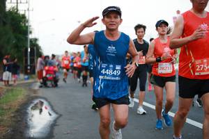 BIB: 2754, 28233, 44849
                            <button type="button" onclick="openModal(12528918)" class="btn btn-primary btn-sm float-right btn-popup" data-toggle="modal" data-target=".modal-high-quality">
                        <i class="fas fa-shopping-cart"></i> Add to Cart
                    </button>
                                            <button type="button" onclick="isThisMe(12528918, true)" class="btn btn-success btn-sm float-right btn-popup btn-isme hidden" data-toggle="tooltip" data-placement="bottom" title="นี่คือรูปของคุณใช่ไหม คลิกที่นี่เพื่อเอาเข้าอัลบั้ม">
                        <i class="fas fa-plus"></i> Add to album
                    </button>
                    <button type="button" onclick="isThisMe(12528918, false)" class="btn btn-warning btn-sm float-right btn-popup btn-isnotme hidden">
                        <i class="fas fa-ban"></i> Remove from album
                    </button>