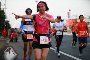 BIB: 21781, 43091, 72313, 24253
                            <button type="button" onclick="openModal(12528443)" class="btn btn-primary btn-sm float-right btn-popup" data-toggle="modal" data-target=".modal-high-quality">
                        <i class="fas fa-shopping-cart"></i> Add to Cart
                    </button>
                                            <button type="button" onclick="isThisMe(12528443, true)" class="btn btn-success btn-sm float-right btn-popup btn-isme hidden" data-toggle="tooltip" data-placement="bottom" title="นี่คือรูปของคุณใช่ไหม คลิกที่นี่เพื่อเอาเข้าอัลบั้ม">
                        <i class="fas fa-plus"></i> Add to album
                    </button>
                    <button type="button" onclick="isThisMe(12528443, false)" class="btn btn-warning btn-sm float-right btn-popup btn-isnotme hidden">
                        <i class="fas fa-ban"></i> Remove from album
                    </button>
