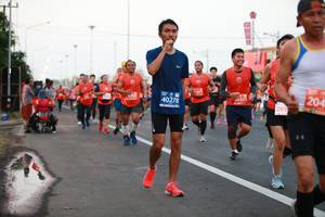 BIB: 204, 40278
                            <button type="button" onclick="openModal(12527385)" class="btn btn-primary btn-sm float-right btn-popup" data-toggle="modal" data-target=".modal-high-quality">
                        <i class="fas fa-shopping-cart"></i> Add to Cart
                    </button>
                                            <button type="button" onclick="isThisMe(12527385, true)" class="btn btn-success btn-sm float-right btn-popup btn-isme hidden" data-toggle="tooltip" data-placement="bottom" title="นี่คือรูปของคุณใช่ไหม คลิกที่นี่เพื่อเอาเข้าอัลบั้ม">
                        <i class="fas fa-plus"></i> Add to album
                    </button>
                    <button type="button" onclick="isThisMe(12527385, false)" class="btn btn-warning btn-sm float-right btn-popup btn-isnotme hidden">
                        <i class="fas fa-ban"></i> Remove from album
                    </button>