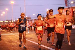 BIB: 44576, 25731, 26055, 23281
                            <button type="button" onclick="openModal(12241496)" class="btn btn-primary btn-sm float-right btn-popup" data-toggle="modal" data-target=".modal-high-quality">
                        <i class="fas fa-shopping-cart"></i> Add to Cart
                    </button>
                                            <button type="button" onclick="isThisMe(12241496, true)" class="btn btn-success btn-sm float-right btn-popup btn-isme hidden" data-toggle="tooltip" data-placement="bottom" title="นี่คือรูปของคุณใช่ไหม คลิกที่นี่เพื่อเอาเข้าอัลบั้ม">
                        <i class="fas fa-plus"></i> Add to album
                    </button>
                    <button type="button" onclick="isThisMe(12241496, false)" class="btn btn-warning btn-sm float-right btn-popup btn-isnotme hidden">
                        <i class="fas fa-ban"></i> Remove from album
                    </button>