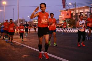 BIB: 25542, 20214, 28159
                            <button type="button" onclick="openModal(12242268)" class="btn btn-primary btn-sm float-right btn-popup" data-toggle="modal" data-target=".modal-high-quality">
                        <i class="fas fa-shopping-cart"></i> Add to Cart
                    </button>
                                            <button type="button" onclick="isThisMe(12242268, true)" class="btn btn-success btn-sm float-right btn-popup btn-isme hidden" data-toggle="tooltip" data-placement="bottom" title="นี่คือรูปของคุณใช่ไหม คลิกที่นี่เพื่อเอาเข้าอัลบั้ม">
                        <i class="fas fa-plus"></i> Add to album
                    </button>
                    <button type="button" onclick="isThisMe(12242268, false)" class="btn btn-warning btn-sm float-right btn-popup btn-isnotme hidden">
                        <i class="fas fa-ban"></i> Remove from album
                    </button>