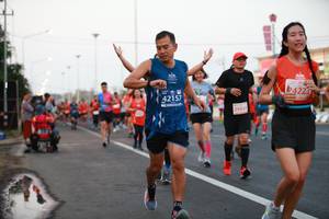 BIB: 4223, 42157, 12944
                            <button type="button" onclick="openModal(12528637)" class="btn btn-primary btn-sm float-right btn-popup" data-toggle="modal" data-target=".modal-high-quality">
                        <i class="fas fa-shopping-cart"></i> Add to Cart
                    </button>
                                            <button type="button" onclick="isThisMe(12528637, true)" class="btn btn-success btn-sm float-right btn-popup btn-isme hidden" data-toggle="tooltip" data-placement="bottom" title="นี่คือรูปของคุณใช่ไหม คลิกที่นี่เพื่อเอาเข้าอัลบั้ม">
                        <i class="fas fa-plus"></i> Add to album
                    </button>
                    <button type="button" onclick="isThisMe(12528637, false)" class="btn btn-warning btn-sm float-right btn-popup btn-isnotme hidden">
                        <i class="fas fa-ban"></i> Remove from album
                    </button>