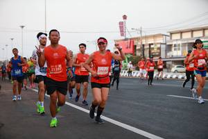 BIB: 4212, 21397, 28680
                            <button type="button" onclick="openModal(12525631)" class="btn btn-primary btn-sm float-right btn-popup" data-toggle="modal" data-target=".modal-high-quality">
                        <i class="fas fa-shopping-cart"></i> Add to Cart
                    </button>
                                            <button type="button" onclick="isThisMe(12525631, true)" class="btn btn-success btn-sm float-right btn-popup btn-isme hidden" data-toggle="tooltip" data-placement="bottom" title="นี่คือรูปของคุณใช่ไหม คลิกที่นี่เพื่อเอาเข้าอัลบั้ม">
                        <i class="fas fa-plus"></i> Add to album
                    </button>
                    <button type="button" onclick="isThisMe(12525631, false)" class="btn btn-warning btn-sm float-right btn-popup btn-isnotme hidden">
                        <i class="fas fa-ban"></i> Remove from album
                    </button>
