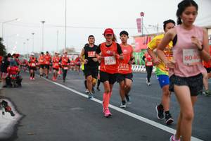 BIB: 8040, 81251, 26525
                            <button type="button" onclick="openModal(12256225)" class="btn btn-primary btn-sm float-right btn-popup" data-toggle="modal" data-target=".modal-high-quality">
                        <i class="fas fa-shopping-cart"></i> Add to Cart
                    </button>
                                            <button type="button" onclick="isThisMe(12256225, true)" class="btn btn-success btn-sm float-right btn-popup btn-isme hidden" data-toggle="tooltip" data-placement="bottom" title="นี่คือรูปของคุณใช่ไหม คลิกที่นี่เพื่อเอาเข้าอัลบั้ม">
                        <i class="fas fa-plus"></i> Add to album
                    </button>
                    <button type="button" onclick="isThisMe(12256225, false)" class="btn btn-warning btn-sm float-right btn-popup btn-isnotme hidden">
                        <i class="fas fa-ban"></i> Remove from album
                    </button>