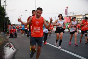BIB: 098, 2762, 25587, 43109
                            <button type="button" onclick="openModal(12252994)" class="btn btn-primary btn-sm float-right btn-popup" data-toggle="modal" data-target=".modal-high-quality">
                        <i class="fas fa-shopping-cart"></i> Add to Cart
                    </button>
                                            <button type="button" onclick="isThisMe(12252994, true)" class="btn btn-success btn-sm float-right btn-popup btn-isme hidden" data-toggle="tooltip" data-placement="bottom" title="นี่คือรูปของคุณใช่ไหม คลิกที่นี่เพื่อเอาเข้าอัลบั้ม">
                        <i class="fas fa-plus"></i> Add to album
                    </button>
                    <button type="button" onclick="isThisMe(12252994, false)" class="btn btn-warning btn-sm float-right btn-popup btn-isnotme hidden">
                        <i class="fas fa-ban"></i> Remove from album
                    </button>