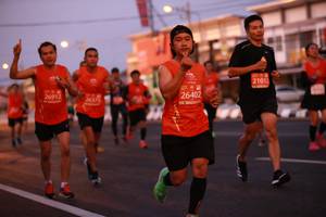 BIB: 21012, 26402, 26912, 26375
                            <button type="button" onclick="openModal(12242930)" class="btn btn-primary btn-sm float-right btn-popup" data-toggle="modal" data-target=".modal-high-quality">
                        <i class="fas fa-shopping-cart"></i> Add to Cart
                    </button>
                                            <button type="button" onclick="isThisMe(12242930, true)" class="btn btn-success btn-sm float-right btn-popup btn-isme hidden" data-toggle="tooltip" data-placement="bottom" title="นี่คือรูปของคุณใช่ไหม คลิกที่นี่เพื่อเอาเข้าอัลบั้ม">
                        <i class="fas fa-plus"></i> Add to album
                    </button>
                    <button type="button" onclick="isThisMe(12242930, false)" class="btn btn-warning btn-sm float-right btn-popup btn-isnotme hidden">
                        <i class="fas fa-ban"></i> Remove from album
                    </button>