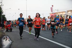BIB: 450, 21834, 40607
                            <button type="button" onclick="openModal(12532513)" class="btn btn-primary btn-sm float-right btn-popup" data-toggle="modal" data-target=".modal-high-quality">
                        <i class="fas fa-shopping-cart"></i> Add to Cart
                    </button>
                                            <button type="button" onclick="isThisMe(12532513, true)" class="btn btn-success btn-sm float-right btn-popup btn-isme hidden" data-toggle="tooltip" data-placement="bottom" title="นี่คือรูปของคุณใช่ไหม คลิกที่นี่เพื่อเอาเข้าอัลบั้ม">
                        <i class="fas fa-plus"></i> Add to album
                    </button>
                    <button type="button" onclick="isThisMe(12532513, false)" class="btn btn-warning btn-sm float-right btn-popup btn-isnotme hidden">
                        <i class="fas fa-ban"></i> Remove from album
                    </button>