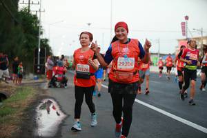 BIB: 11942, 29200, 29326
                            <button type="button" onclick="openModal(12527492)" class="btn btn-primary btn-sm float-right btn-popup" data-toggle="modal" data-target=".modal-high-quality">
                        <i class="fas fa-shopping-cart"></i> Add to Cart
                    </button>
                                            <button type="button" onclick="isThisMe(12527492, true)" class="btn btn-success btn-sm float-right btn-popup btn-isme hidden" data-toggle="tooltip" data-placement="bottom" title="นี่คือรูปของคุณใช่ไหม คลิกที่นี่เพื่อเอาเข้าอัลบั้ม">
                        <i class="fas fa-plus"></i> Add to album
                    </button>
                    <button type="button" onclick="isThisMe(12527492, false)" class="btn btn-warning btn-sm float-right btn-popup btn-isnotme hidden">
                        <i class="fas fa-ban"></i> Remove from album
                    </button>