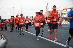 BIB: 28304
                            <button type="button" onclick="openModal(12532170)" class="btn btn-primary btn-sm float-right btn-popup" data-toggle="modal" data-target=".modal-high-quality">
                        <i class="fas fa-shopping-cart"></i> Add to Cart
                    </button>
                                            <button type="button" onclick="isThisMe(12532170, true)" class="btn btn-success btn-sm float-right btn-popup btn-isme hidden" data-toggle="tooltip" data-placement="bottom" title="นี่คือรูปของคุณใช่ไหม คลิกที่นี่เพื่อเอาเข้าอัลบั้ม">
                        <i class="fas fa-plus"></i> Add to album
                    </button>
                    <button type="button" onclick="isThisMe(12532170, false)" class="btn btn-warning btn-sm float-right btn-popup btn-isnotme hidden">
                        <i class="fas fa-ban"></i> Remove from album
                    </button>