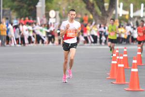 BIB: 25605
                            <button type="button" onclick="openModal(10685034)" class="btn btn-primary btn-sm float-right btn-popup" data-toggle="modal" data-target=".modal-high-quality">
                        <i class="fas fa-shopping-cart"></i> Add to Cart
                    </button>
                                            <button type="button" onclick="isThisMe(10685034, true)" class="btn btn-success btn-sm float-right btn-popup btn-isme hidden" data-toggle="tooltip" data-placement="bottom" title="นี่คือรูปของคุณใช่ไหม คลิกที่นี่เพื่อเอาเข้าอัลบั้ม">
                        <i class="fas fa-plus"></i> Add to album
                    </button>
                    <button type="button" onclick="isThisMe(10685034, false)" class="btn btn-warning btn-sm float-right btn-popup btn-isnotme hidden">
                        <i class="fas fa-ban"></i> Remove from album
                    </button>