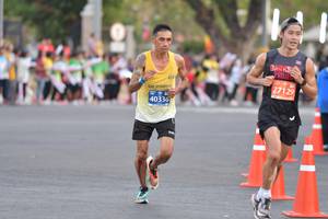 BIB: 27129, 40336
                            <button type="button" onclick="openModal(10687118)" class="btn btn-primary btn-sm float-right btn-popup" data-toggle="modal" data-target=".modal-high-quality">
                        <i class="fas fa-shopping-cart"></i> Add to Cart
                    </button>
                                            <button type="button" onclick="isThisMe(10687118, true)" class="btn btn-success btn-sm float-right btn-popup btn-isme hidden" data-toggle="tooltip" data-placement="bottom" title="นี่คือรูปของคุณใช่ไหม คลิกที่นี่เพื่อเอาเข้าอัลบั้ม">
                        <i class="fas fa-plus"></i> Add to album
                    </button>
                    <button type="button" onclick="isThisMe(10687118, false)" class="btn btn-warning btn-sm float-right btn-popup btn-isnotme hidden">
                        <i class="fas fa-ban"></i> Remove from album
                    </button>