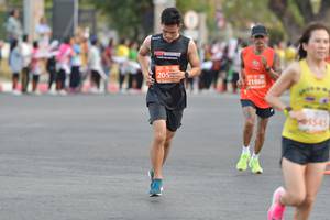 BIB: 205, 21886, 8545
                            <button type="button" onclick="openModal(10694153)" class="btn btn-primary btn-sm float-right btn-popup" data-toggle="modal" data-target=".modal-high-quality">
                        <i class="fas fa-shopping-cart"></i> Add to Cart
                    </button>
                                            <button type="button" onclick="isThisMe(10694153, true)" class="btn btn-success btn-sm float-right btn-popup btn-isme hidden" data-toggle="tooltip" data-placement="bottom" title="นี่คือรูปของคุณใช่ไหม คลิกที่นี่เพื่อเอาเข้าอัลบั้ม">
                        <i class="fas fa-plus"></i> Add to album
                    </button>
                    <button type="button" onclick="isThisMe(10694153, false)" class="btn btn-warning btn-sm float-right btn-popup btn-isnotme hidden">
                        <i class="fas fa-ban"></i> Remove from album
                    </button>