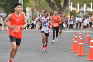 BIB: 41068, 20201
                            <button type="button" onclick="openModal(10693810)" class="btn btn-primary btn-sm float-right btn-popup" data-toggle="modal" data-target=".modal-high-quality">
                        <i class="fas fa-shopping-cart"></i> Add to Cart
                    </button>
                                            <button type="button" onclick="isThisMe(10693810, true)" class="btn btn-success btn-sm float-right btn-popup btn-isme hidden" data-toggle="tooltip" data-placement="bottom" title="นี่คือรูปของคุณใช่ไหม คลิกที่นี่เพื่อเอาเข้าอัลบั้ม">
                        <i class="fas fa-plus"></i> Add to album
                    </button>
                    <button type="button" onclick="isThisMe(10693810, false)" class="btn btn-warning btn-sm float-right btn-popup btn-isnotme hidden">
                        <i class="fas fa-ban"></i> Remove from album
                    </button>