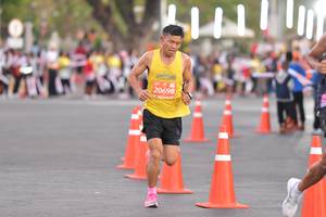 BIB: 20698
                            <button type="button" onclick="openModal(10683982)" class="btn btn-primary btn-sm float-right btn-popup" data-toggle="modal" data-target=".modal-high-quality">
                        <i class="fas fa-shopping-cart"></i> Add to Cart
                    </button>
                                            <button type="button" onclick="isThisMe(10683982, true)" class="btn btn-success btn-sm float-right btn-popup btn-isme hidden" data-toggle="tooltip" data-placement="bottom" title="นี่คือรูปของคุณใช่ไหม คลิกที่นี่เพื่อเอาเข้าอัลบั้ม">
                        <i class="fas fa-plus"></i> Add to album
                    </button>
                    <button type="button" onclick="isThisMe(10683982, false)" class="btn btn-warning btn-sm float-right btn-popup btn-isnotme hidden">
                        <i class="fas fa-ban"></i> Remove from album
                    </button>