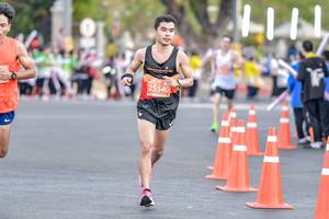 BIB: 25540
                            <button type="button" onclick="openModal(12885826)" class="btn btn-primary btn-sm float-right btn-popup" data-toggle="modal" data-target=".modal-high-quality">
                        <i class="fas fa-shopping-cart"></i> Add to Cart
                    </button>
                                            <button type="button" onclick="isThisMe(12885826, true)" class="btn btn-success btn-sm float-right btn-popup btn-isme hidden" data-toggle="tooltip" data-placement="bottom" title="นี่คือรูปของคุณใช่ไหม คลิกที่นี่เพื่อเอาเข้าอัลบั้ม">
                        <i class="fas fa-plus"></i> Add to album
                    </button>
                    <button type="button" onclick="isThisMe(12885826, false)" class="btn btn-warning btn-sm float-right btn-popup btn-isnotme hidden">
                        <i class="fas fa-ban"></i> Remove from album
                    </button>