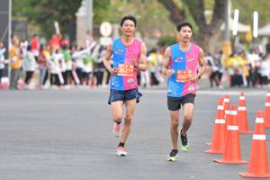 BIB: 26219, 20678
                            <button type="button" onclick="openModal(10685963)" class="btn btn-primary btn-sm float-right btn-popup" data-toggle="modal" data-target=".modal-high-quality">
                        <i class="fas fa-shopping-cart"></i> Add to Cart
                    </button>
                                            <button type="button" onclick="isThisMe(10685963, true)" class="btn btn-success btn-sm float-right btn-popup btn-isme hidden" data-toggle="tooltip" data-placement="bottom" title="นี่คือรูปของคุณใช่ไหม คลิกที่นี่เพื่อเอาเข้าอัลบั้ม">
                        <i class="fas fa-plus"></i> Add to album
                    </button>
                    <button type="button" onclick="isThisMe(10685963, false)" class="btn btn-warning btn-sm float-right btn-popup btn-isnotme hidden">
                        <i class="fas fa-ban"></i> Remove from album
                    </button>