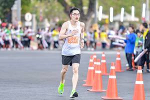 BIB: 20161
                            <button type="button" onclick="openModal(12885832)" class="btn btn-primary btn-sm float-right btn-popup" data-toggle="modal" data-target=".modal-high-quality">
                        <i class="fas fa-shopping-cart"></i> Add to Cart
                    </button>
                                            <button type="button" onclick="isThisMe(12885832, true)" class="btn btn-success btn-sm float-right btn-popup btn-isme hidden" data-toggle="tooltip" data-placement="bottom" title="นี่คือรูปของคุณใช่ไหม คลิกที่นี่เพื่อเอาเข้าอัลบั้ม">
                        <i class="fas fa-plus"></i> Add to album
                    </button>
                    <button type="button" onclick="isThisMe(12885832, false)" class="btn btn-warning btn-sm float-right btn-popup btn-isnotme hidden">
                        <i class="fas fa-ban"></i> Remove from album
                    </button>