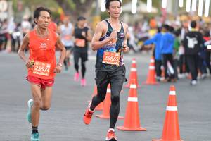 BIB: 26865, 25574
                            <button type="button" onclick="openModal(10688623)" class="btn btn-primary btn-sm float-right btn-popup" data-toggle="modal" data-target=".modal-high-quality">
                        <i class="fas fa-shopping-cart"></i> Add to Cart
                    </button>
                                            <button type="button" onclick="isThisMe(10688623, true)" class="btn btn-success btn-sm float-right btn-popup btn-isme hidden" data-toggle="tooltip" data-placement="bottom" title="นี่คือรูปของคุณใช่ไหม คลิกที่นี่เพื่อเอาเข้าอัลบั้ม">
                        <i class="fas fa-plus"></i> Add to album
                    </button>
                    <button type="button" onclick="isThisMe(10688623, false)" class="btn btn-warning btn-sm float-right btn-popup btn-isnotme hidden">
                        <i class="fas fa-ban"></i> Remove from album
                    </button>