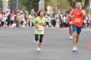 BIB: 27097, 24276
                            <button type="button" onclick="openModal(10701734)" class="btn btn-primary btn-sm float-right btn-popup" data-toggle="modal" data-target=".modal-high-quality">
                        <i class="fas fa-shopping-cart"></i> Add to Cart
                    </button>
                                            <button type="button" onclick="isThisMe(10701734, true)" class="btn btn-success btn-sm float-right btn-popup btn-isme hidden" data-toggle="tooltip" data-placement="bottom" title="นี่คือรูปของคุณใช่ไหม คลิกที่นี่เพื่อเอาเข้าอัลบั้ม">
                        <i class="fas fa-plus"></i> Add to album
                    </button>
                    <button type="button" onclick="isThisMe(10701734, false)" class="btn btn-warning btn-sm float-right btn-popup btn-isnotme hidden">
                        <i class="fas fa-ban"></i> Remove from album
                    </button>