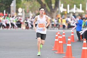 BIB: 20161
                            <button type="button" onclick="openModal(10686447)" class="btn btn-primary btn-sm float-right btn-popup" data-toggle="modal" data-target=".modal-high-quality">
                        <i class="fas fa-shopping-cart"></i> Add to Cart
                    </button>
                                            <button type="button" onclick="isThisMe(10686447, true)" class="btn btn-success btn-sm float-right btn-popup btn-isme hidden" data-toggle="tooltip" data-placement="bottom" title="นี่คือรูปของคุณใช่ไหม คลิกที่นี่เพื่อเอาเข้าอัลบั้ม">
                        <i class="fas fa-plus"></i> Add to album
                    </button>
                    <button type="button" onclick="isThisMe(10686447, false)" class="btn btn-warning btn-sm float-right btn-popup btn-isnotme hidden">
                        <i class="fas fa-ban"></i> Remove from album
                    </button>