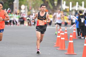 BIB: 25540
                            <button type="button" onclick="openModal(10686410)" class="btn btn-primary btn-sm float-right btn-popup" data-toggle="modal" data-target=".modal-high-quality">
                        <i class="fas fa-shopping-cart"></i> Add to Cart
                    </button>
                                            <button type="button" onclick="isThisMe(10686410, true)" class="btn btn-success btn-sm float-right btn-popup btn-isme hidden" data-toggle="tooltip" data-placement="bottom" title="นี่คือรูปของคุณใช่ไหม คลิกที่นี่เพื่อเอาเข้าอัลบั้ม">
                        <i class="fas fa-plus"></i> Add to album
                    </button>
                    <button type="button" onclick="isThisMe(10686410, false)" class="btn btn-warning btn-sm float-right btn-popup btn-isnotme hidden">
                        <i class="fas fa-ban"></i> Remove from album
                    </button>